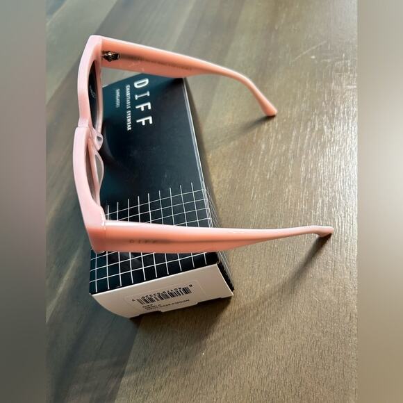 Diff Sunglasses Remi II - Picture 7 of 8